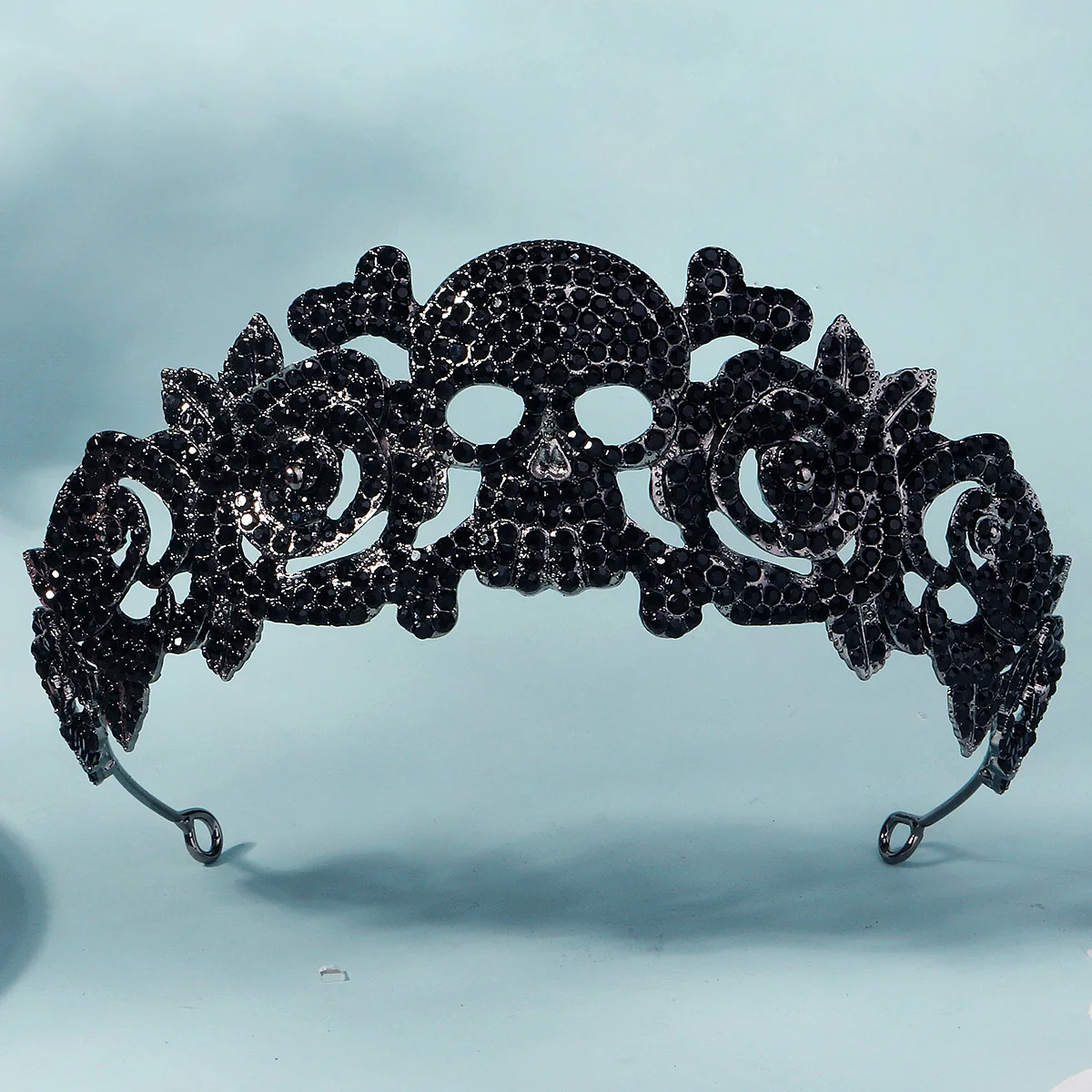 Black Skull and Bones Rosette Crown Halloween Prom Party Special Hair Bands Important Occasion Headdress Jewelry Accessories