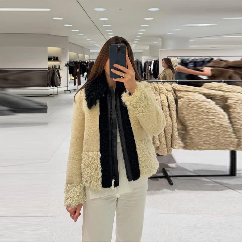 

Patchwork Faux Fur Coat for Women Stand Collar Full Sleeve Contrast Outerwears Winter Warm Zipper Jacket 2025 New Lady Coats