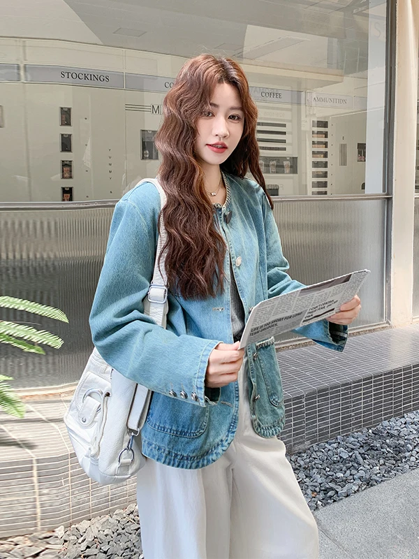 เสื้อยีนส์ทรงกลมสีน้ำเงินแบบลำลองสำหรับผู้หญิง ไซส์เล็ก คอลเลคชั่นต้นฤดูใบไม้ร่วง 2025 รุ่นใหม่ ทรงหลวม สไตล์เกาหลี