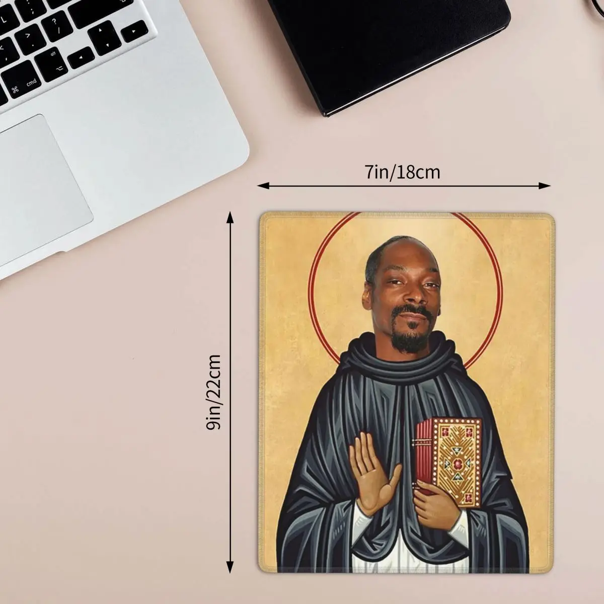 Snoop Dogg Goes Jesus 7x9 in 22x18 cm Mouse Pad Computer Keyboard Mouse MatGaming PC LaptopDesk MatOffice Accessories Table Mats