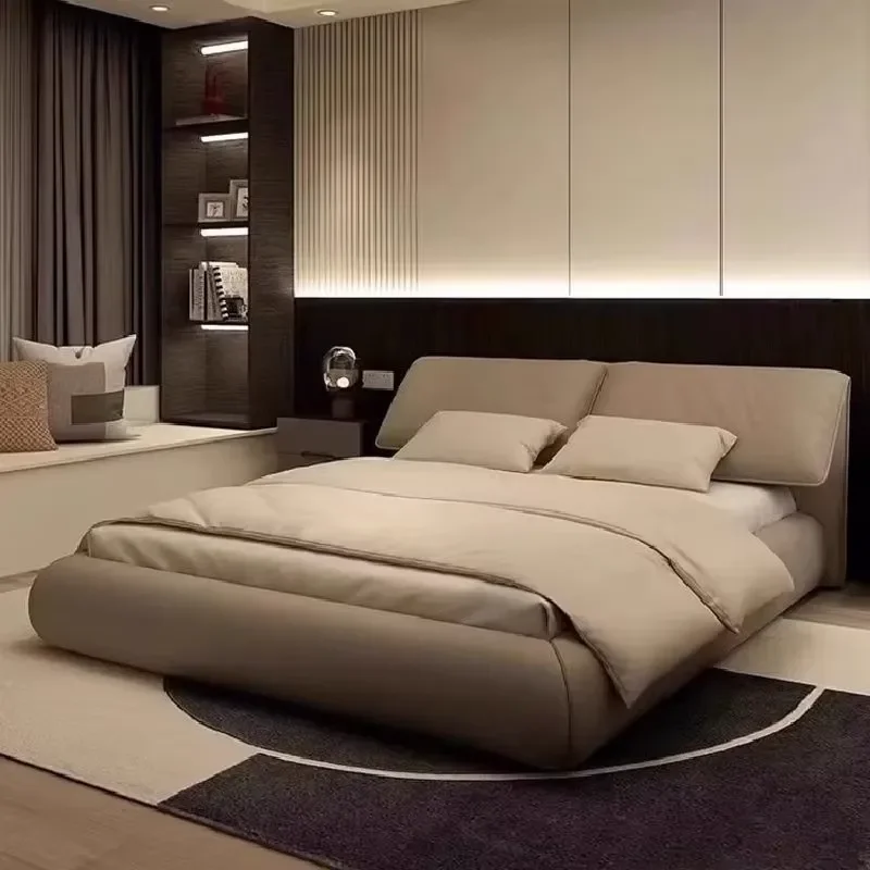 Modern Minimalist Italian Style Low Key Queen Bed Luxury Upholstered Floor to Ceiling Bed Master Bedroom Furniture
