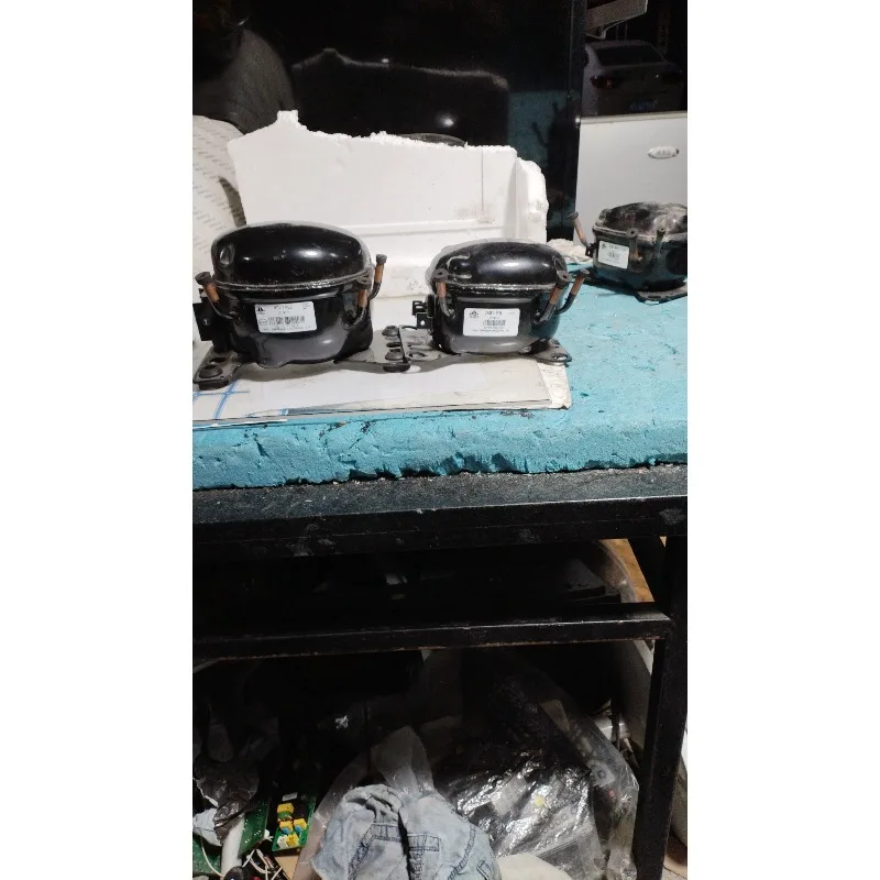 DL19H/DL19H_2/DH19GL/DM19H Car Refrigerator Compressor 12/24V