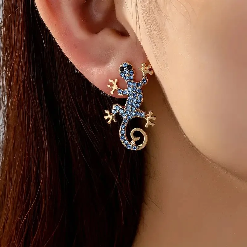 

New zircon lizard cute personality stud earrings women, fashion creative small animal jewelry accessories