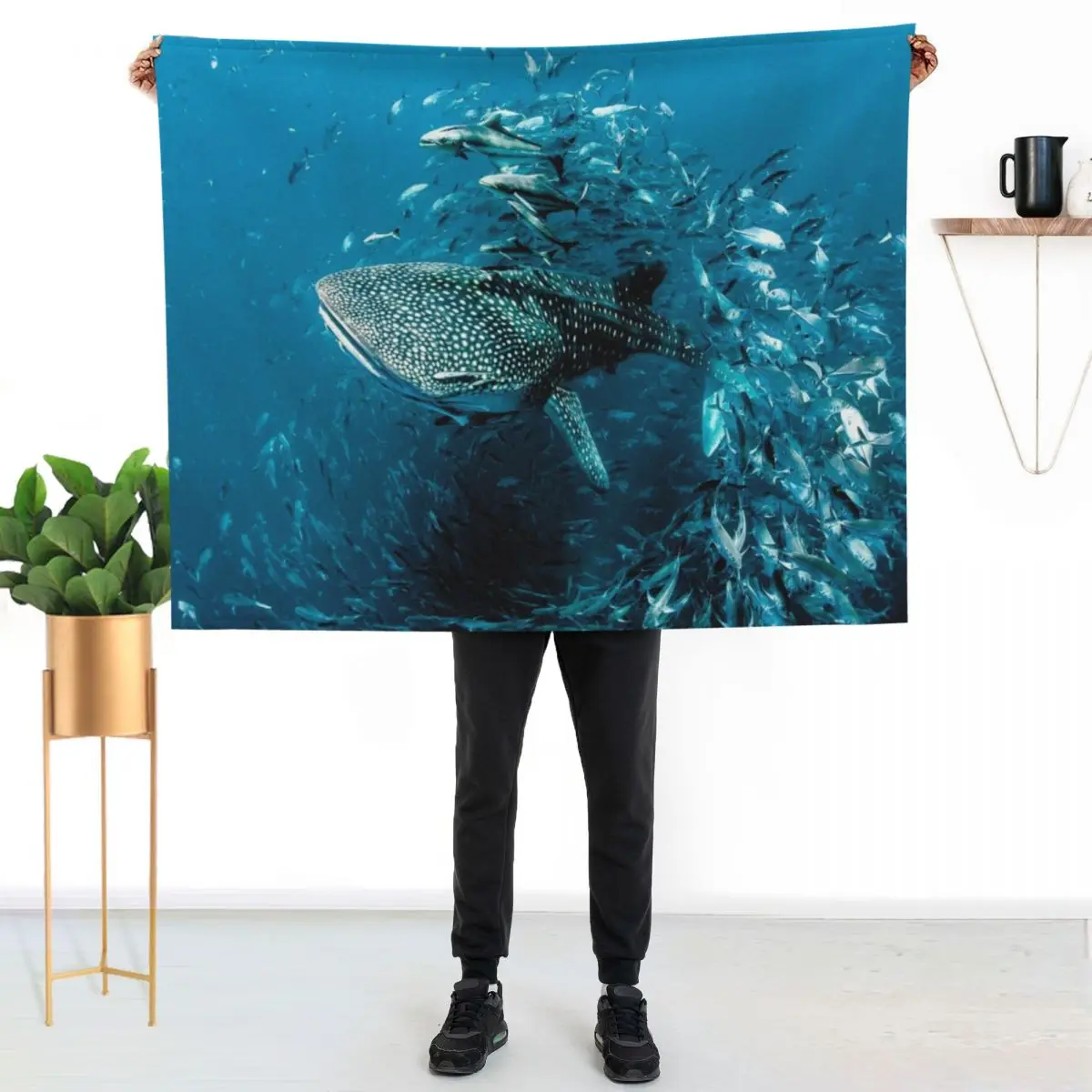 

Whale Shark Award Winning Photo Throw Blanket Lightweight Cozy Blanket for Bed Sofa