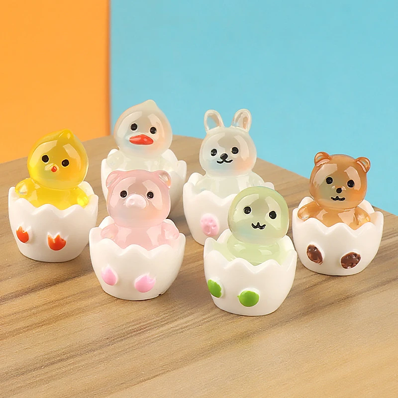 1PC Cute Mini Luminous Eggshell Animal Car Ornaments Micro Landscape Decor Doll House Scene Decor DIY Desktop Ornaments Toy Gift