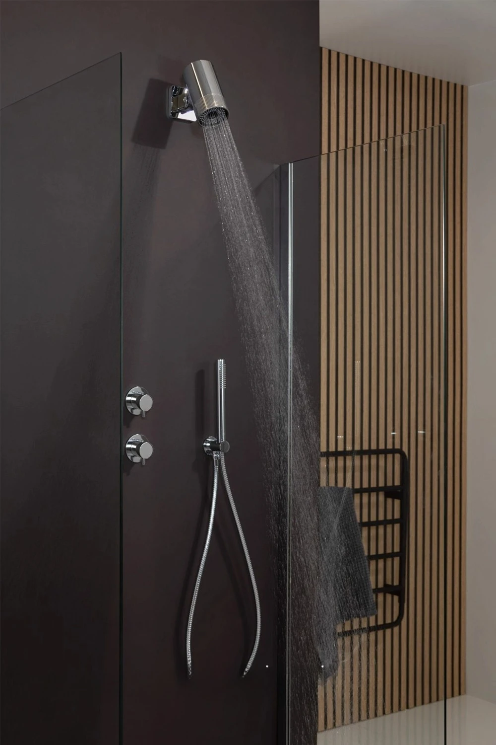 In-wall shower, concealed pre-embedded, faucet, brushed, chrome bright, black matte.