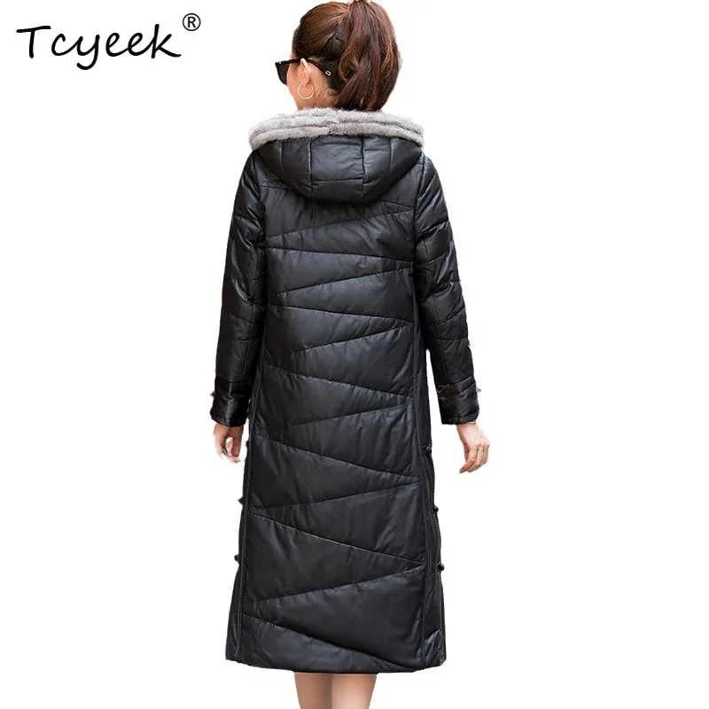 Tcyeek シープスキン秋冬ハイエンドホワイトダックダウンフード付きブラックミディアムレングス女性の本革ジャケット Jaqueta Couro