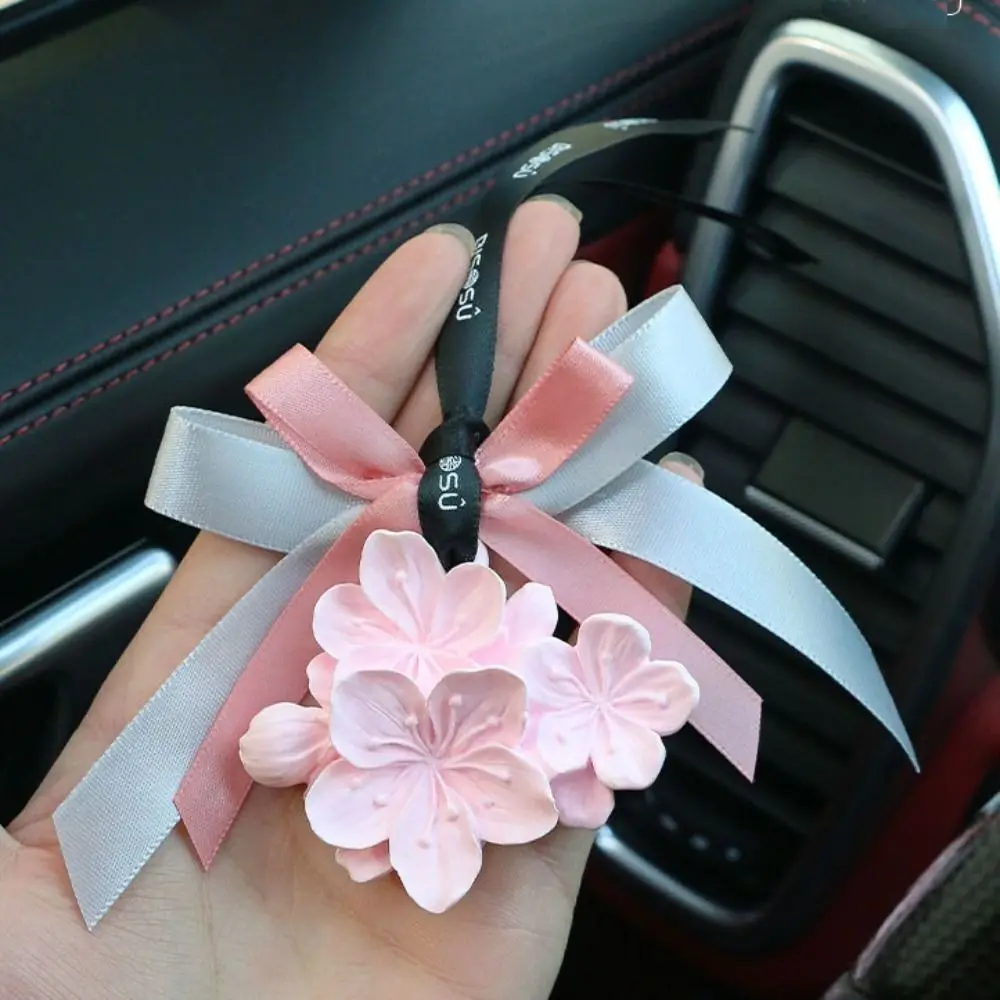 New Gypsum Plaster Wax Tablet Fresh air Peach Blossom Car Perfume Pendant Aromatherapy Pendant