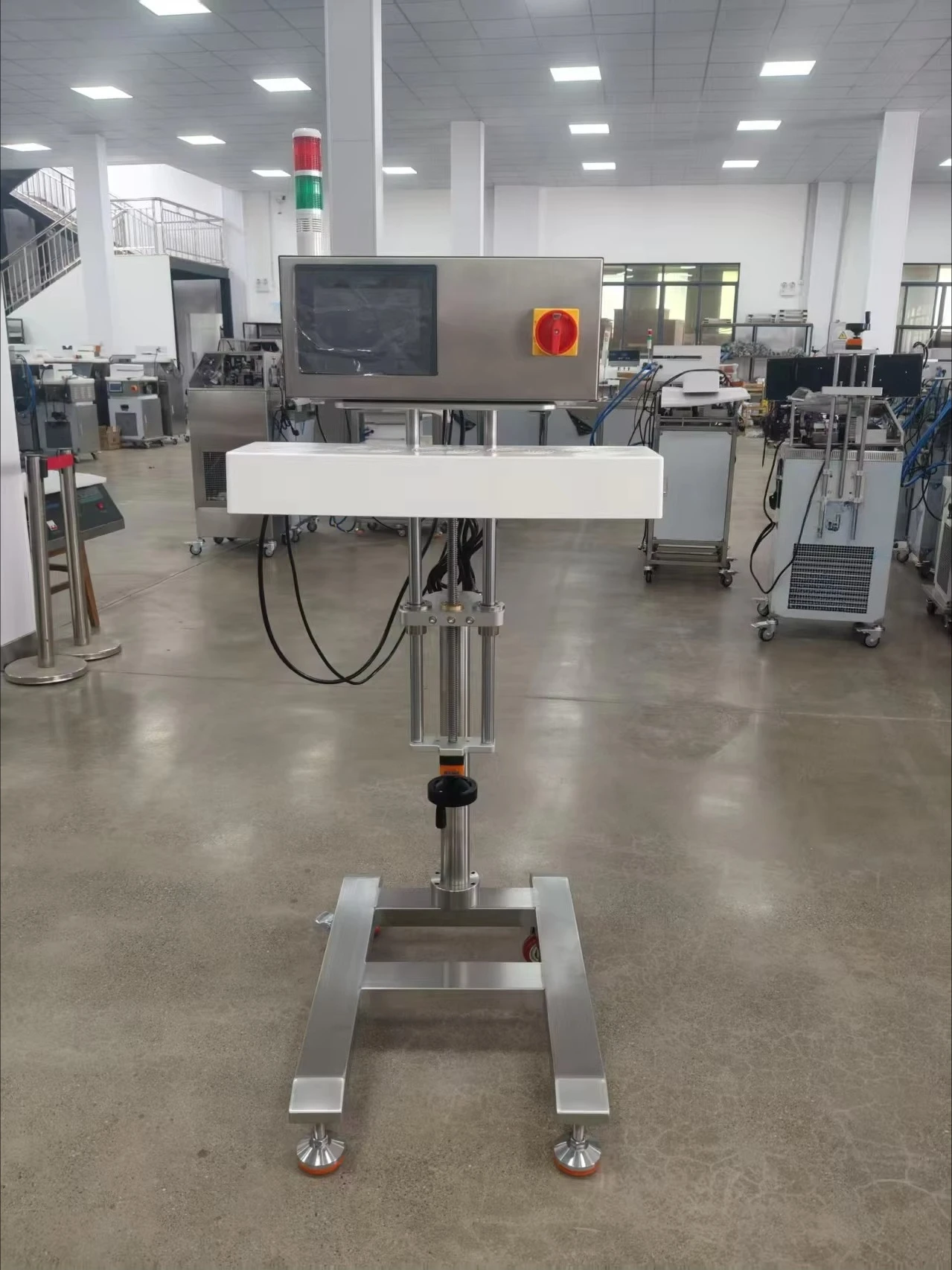 SR-3000A PLUS Seal Liner Heat Induction Sealer High Speed Aluminium Foil  Bottle Cap Seal Machine