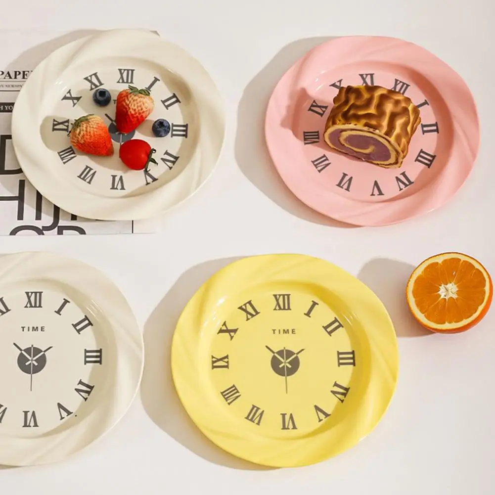 Plastic Fruit Plate Reusable Fruit Tray Round Small Serving Plate with Clock Pattern Decorative Appetizer Dish Candy for Veggie