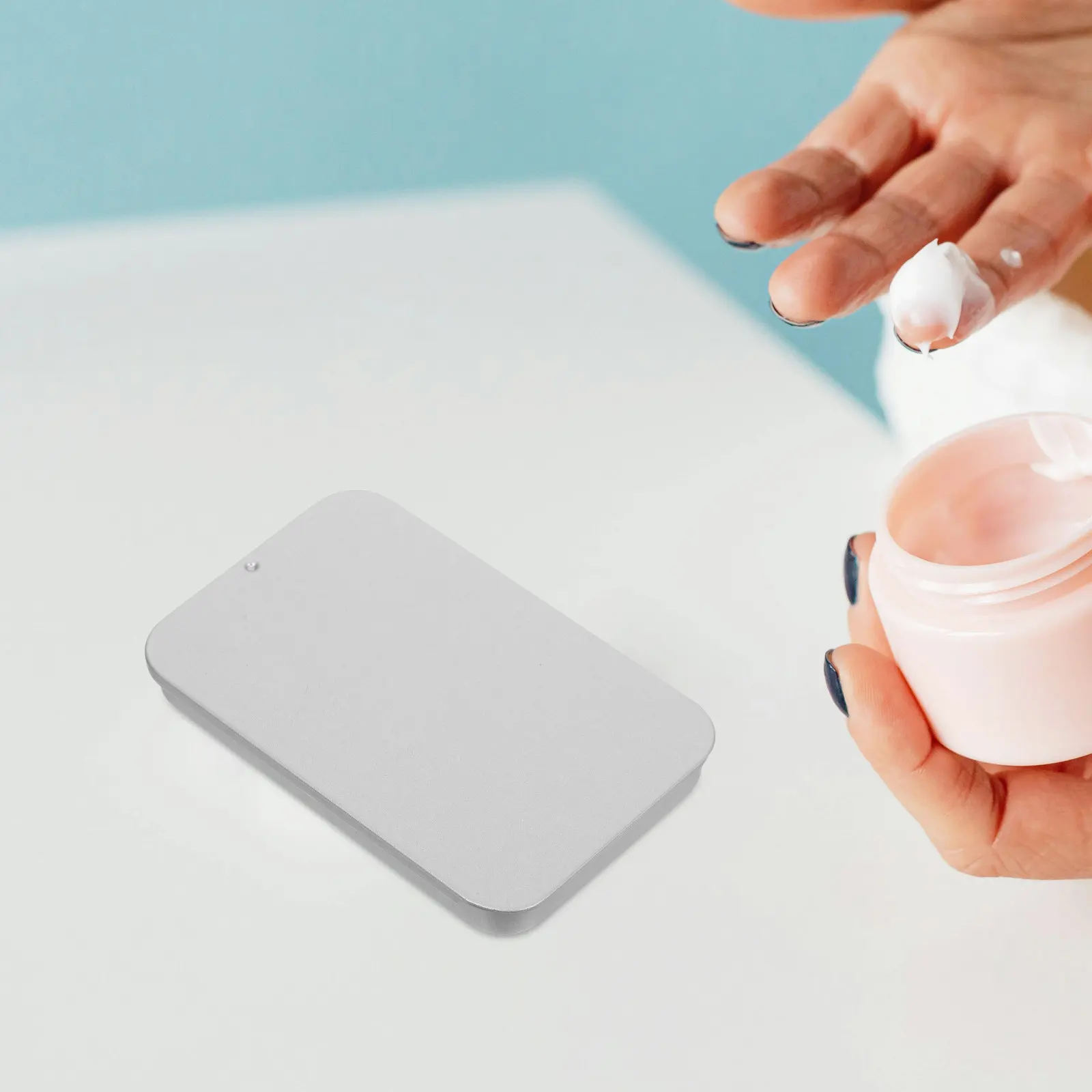 

2Pcs Mini Tinplate Box Slide Lid Tin Container for Balm Lipstick Travel Use Airtight Protection Sleek Metal Storage Can