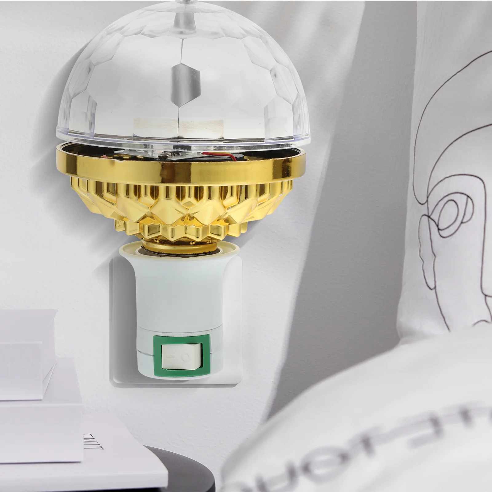 

1 комплект, вращающийся хрустальный шар, мини-красочный светодиодный сценический светильник Dj, маленький диско-шар для KTV, клубной вечеринки, декоративная атмосфера