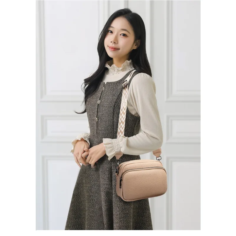 Ladies' Crossbody Shoulder Bag, Multifunctional Small Square Bag, Multi-Purpose Daily Commuting Versatile Item