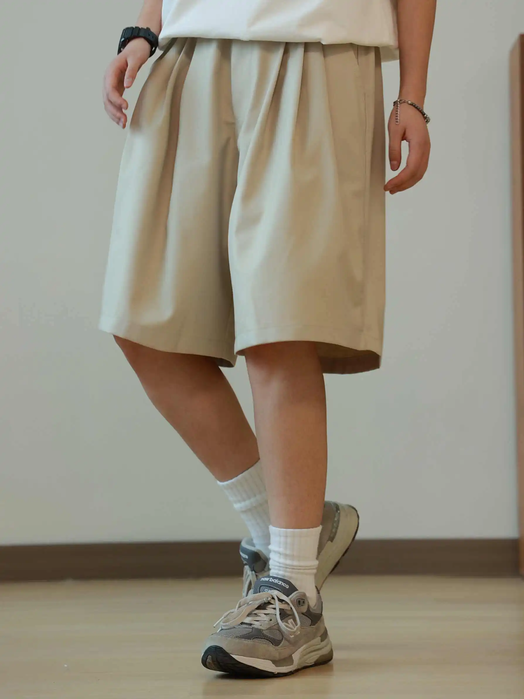 

Japanese Sle Retro Tee Pleat Drapey ort Trousers Loose Silhouette Casual Wide Leg Five-Quarter Pants Summer Mid-Length