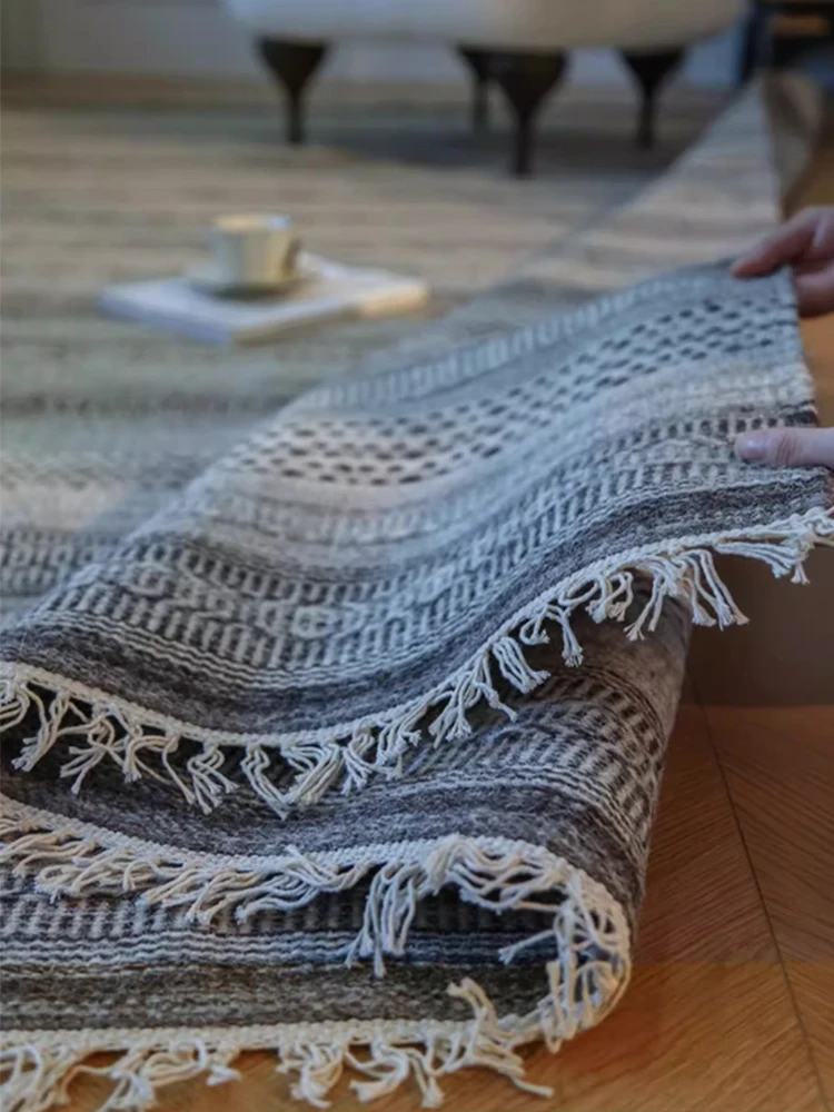 Handmade Woven Wool Rugs for Bedroom American Retro Living Room Decoration Carpet Morocco Bedside Rug Tassel Sofa Mat