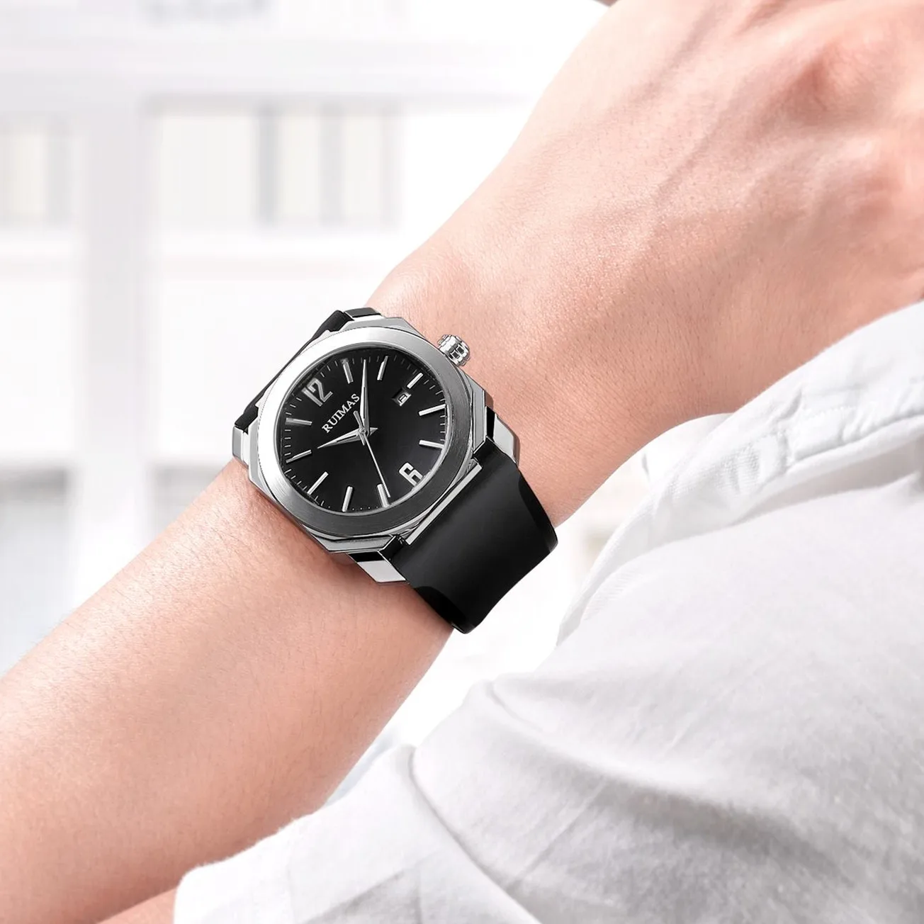 RUIMAS Men\'s Watches Fashion Sport Quartz Watch Top Brand Waterproof Wristwatch Silicone Strap Reloj Hombre Calendar Clock 525