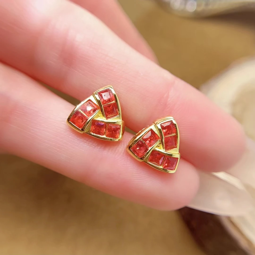 

KJJEAXCMY High quality Natural Red Sapphire Earrings S925 Silver Inlaid Simple Jewelry Palace Fashion Design Women's Accessory