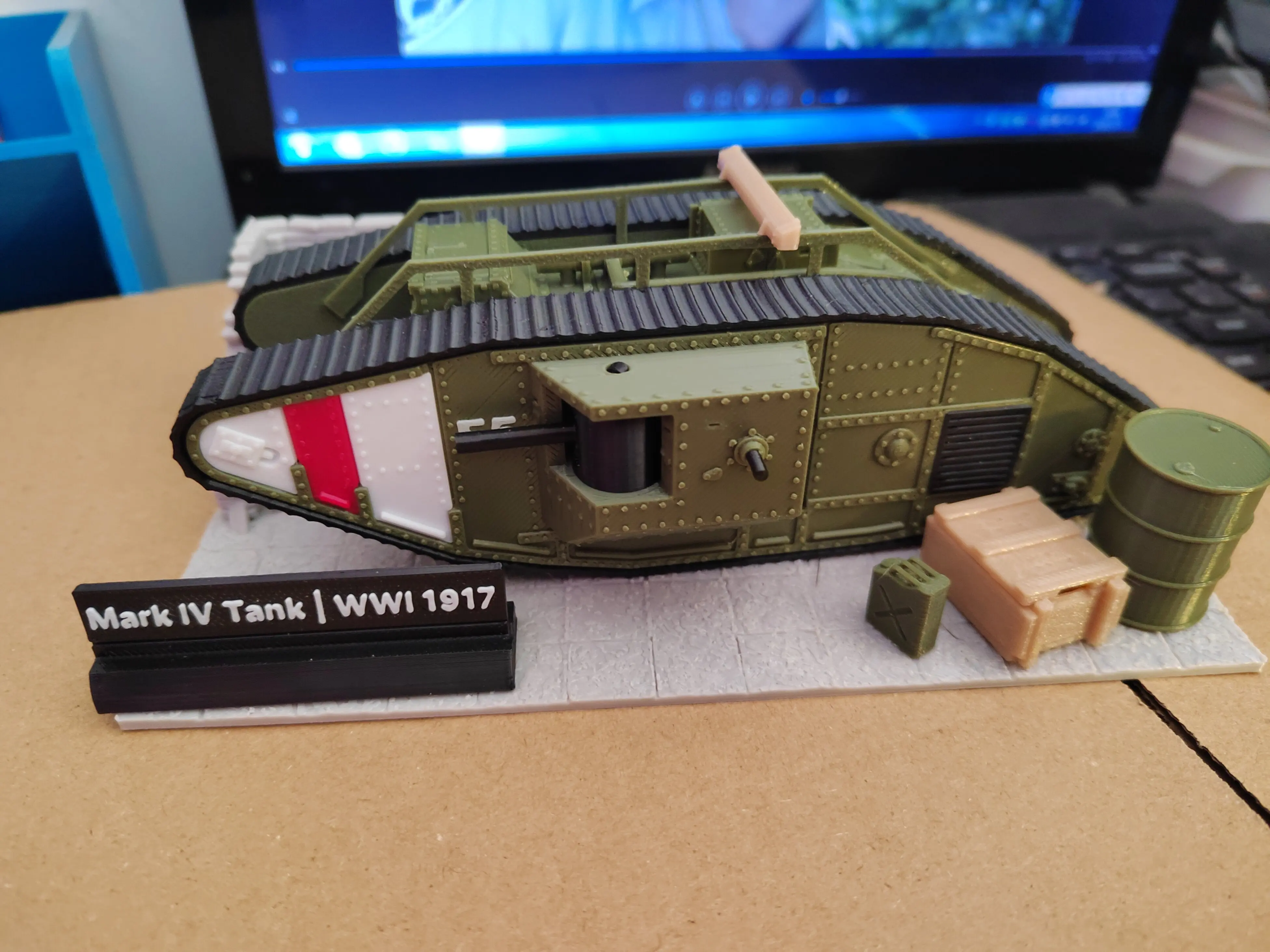 

British Mark I Female Tank Model Pre-assembled & Painted WWI Military Collectible Display Gift, Ready to Ship​ for Desk Display​