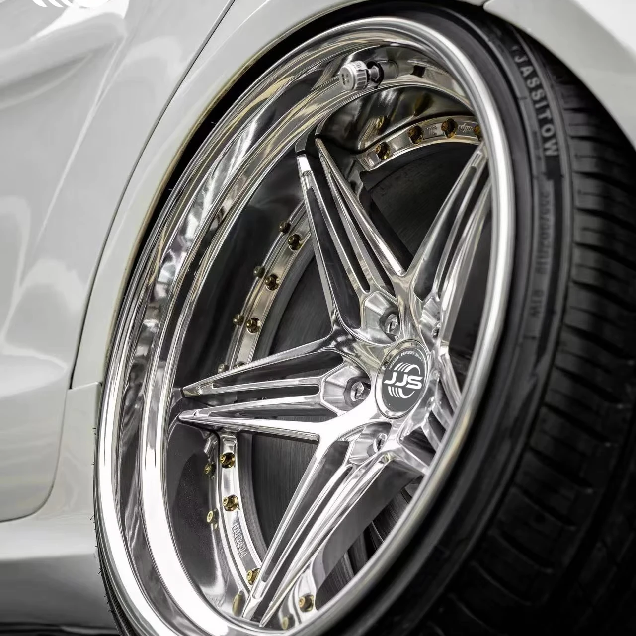 17-22 Inch Compact Universal Basic 2 Piece Forged Wheels Small Passenger Car Custom Auto Accessories