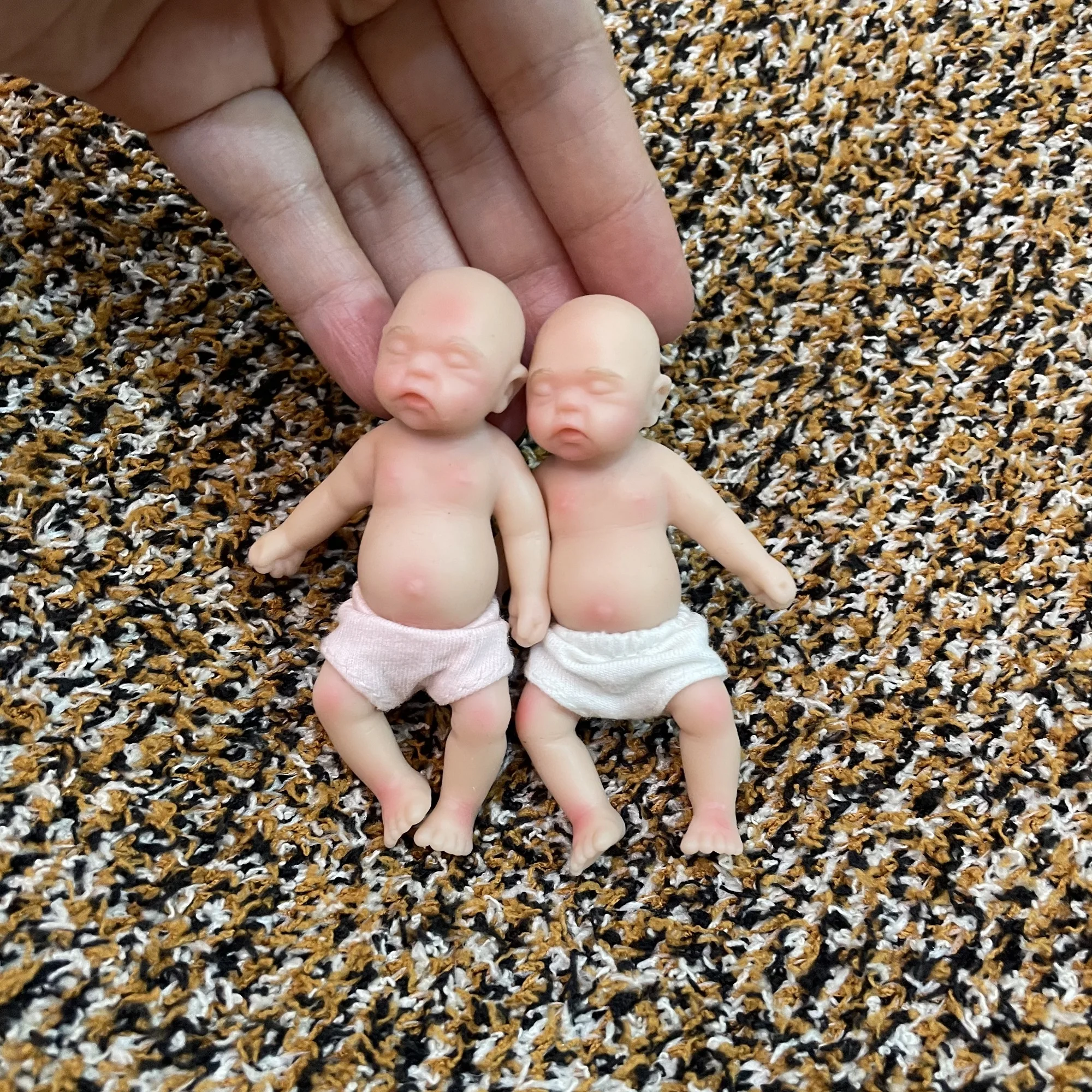 Painted/Unpainted 8CM Full Solid Silicone Bebe Reborn Dolls Handmade Cute Boys And Girls Reborn Silicone Dolls реборн мальчик