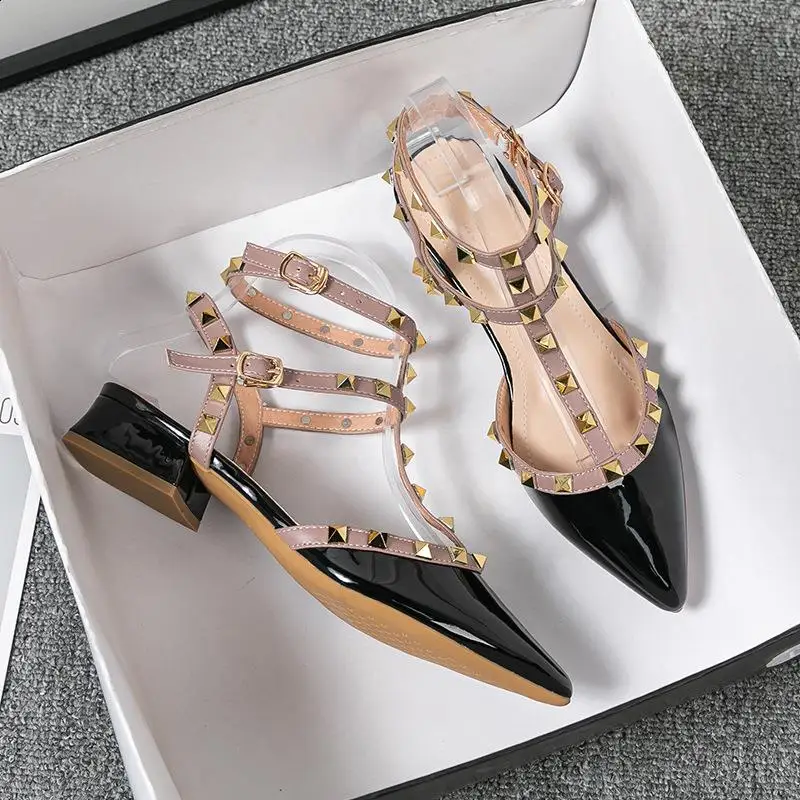 2024 Sandals Black Shoes for Women Med Large Size Summer Heels New Outside Studded Beige Closed Fashion Comfort Low Sexy Medium