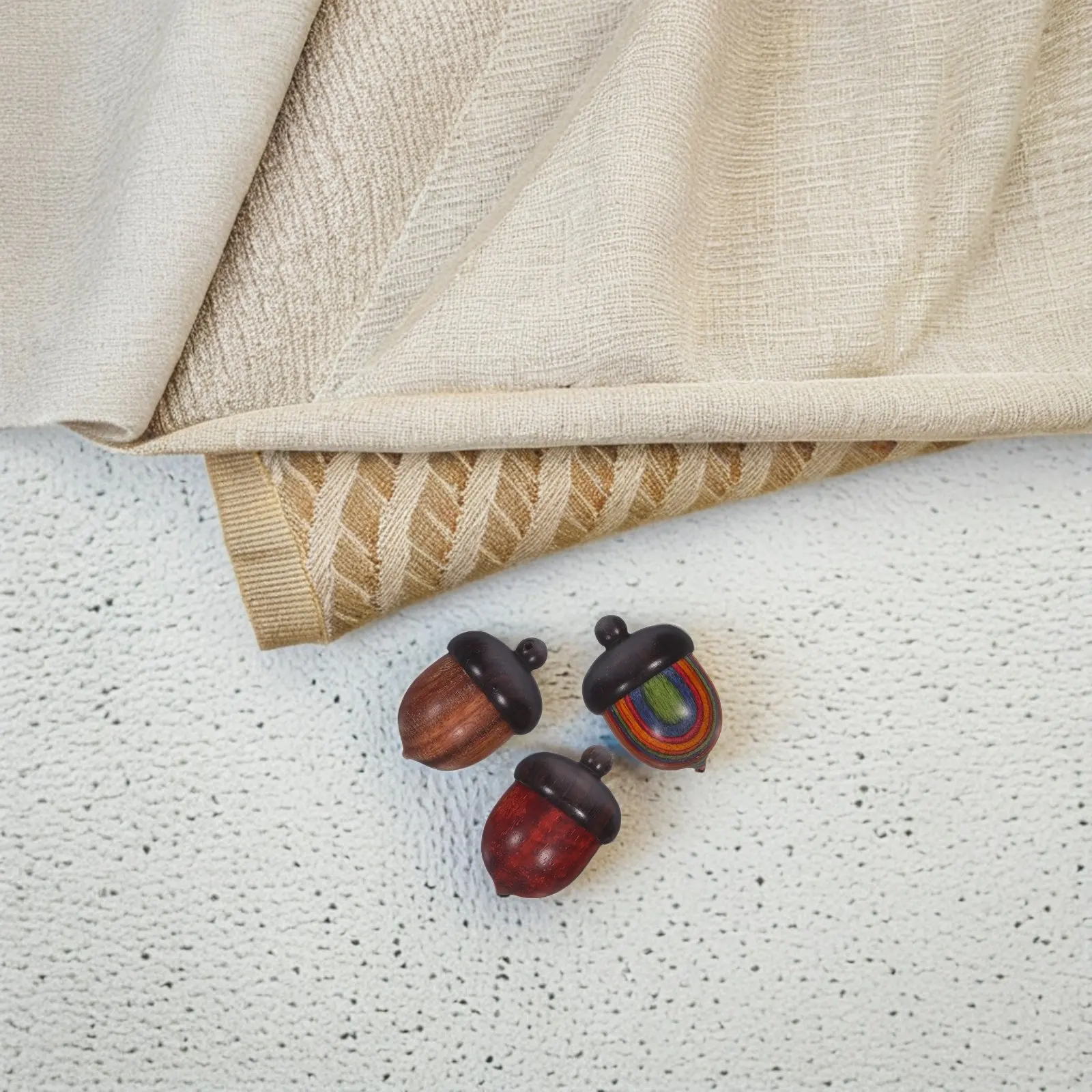 Caja de almacenamiento de aceites esenciales con forma de bellota de madera maciza, organizador portátil con tapa giratoria sellada para viajes, hogar, oficina, fabricación de joyas, 3 uds.