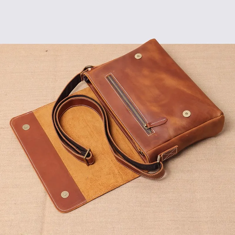 Retro Top Layer Cowhide Leather Men\'s Flap Shoulder Bag Daily Casual Horizontal Crossbody Bag 9.7 Inches Ipad Bag