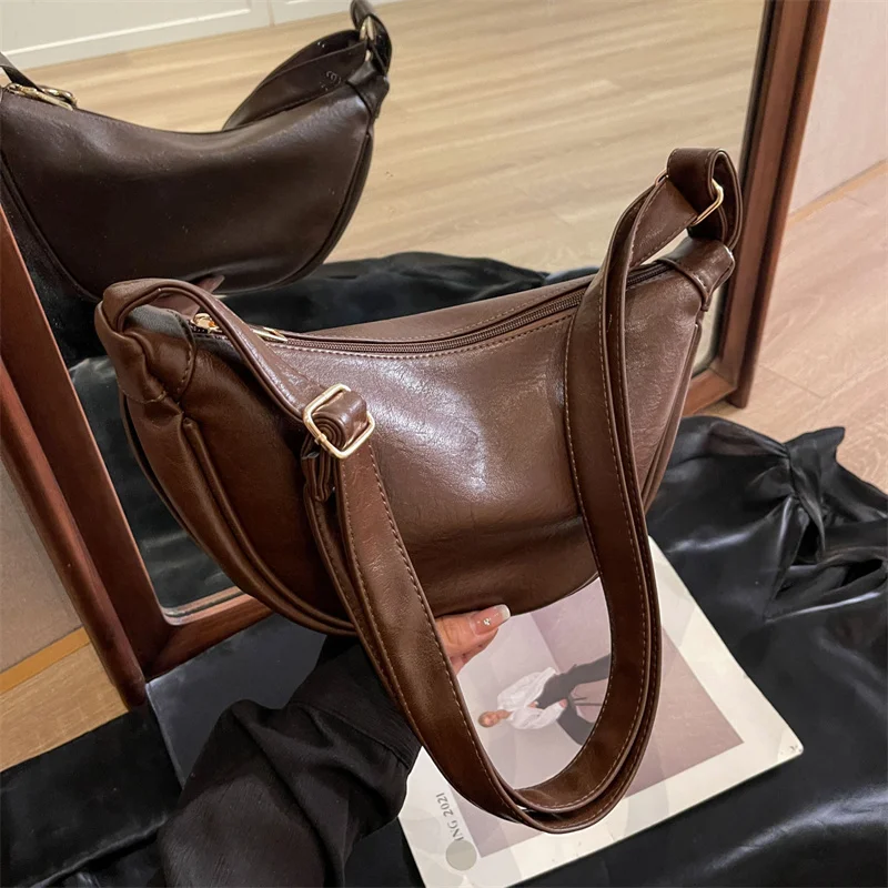 

Vintage PU Leather Crossbody Bag Women's New Trendy Dumpling Bag Lightweight Small Shoulder Armpit Bag Casual Shoulder Crossbody