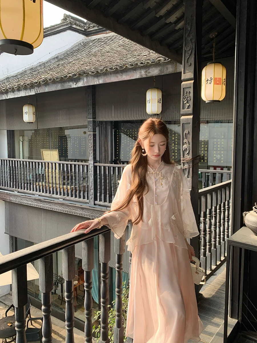 

Новая китайская женская вышитая блузка с изысканной отделкой, дышащая, летняя, модная, из полиэфирного волокна, с рукавом три четверти