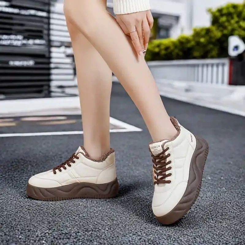 Sepatu kasual Chunky wanita, SNEAKER KULIT lembut Non slip, berjalan nyaman musim gugur