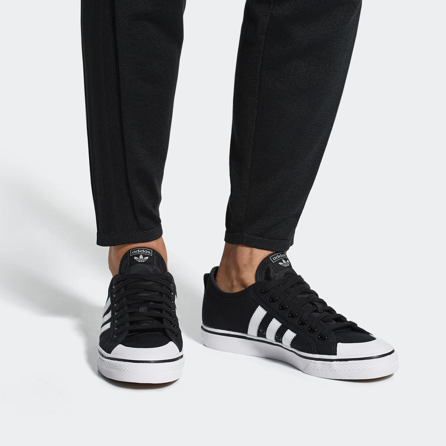 

adidas Originals genuine NIZZA Unisex Low-Top Sneakers CQ2332