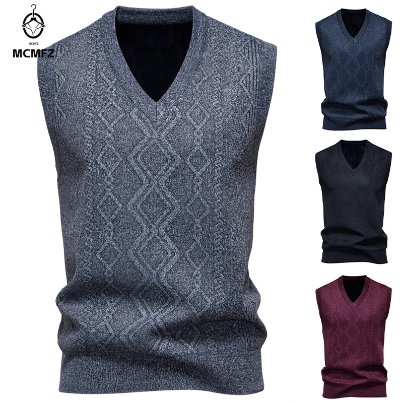 Men's V-neck Knitted Sweater Warm Autumn Winter Diamond Grid Twisted Flower Casual Fashion Versatile Knit Top