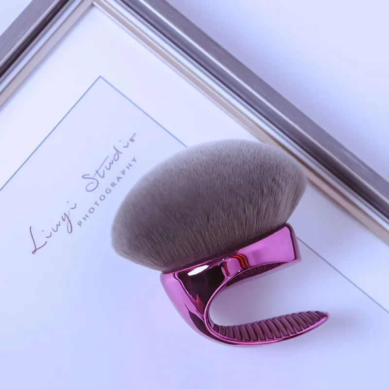 فرشاة بودرة كبيرة الحجم جديدة متعددة الوظائف لبودرة الوجه وأحمر الخدود وفرشاة مكياج كابوكي لتطبيق المكياج لخافي العيوب