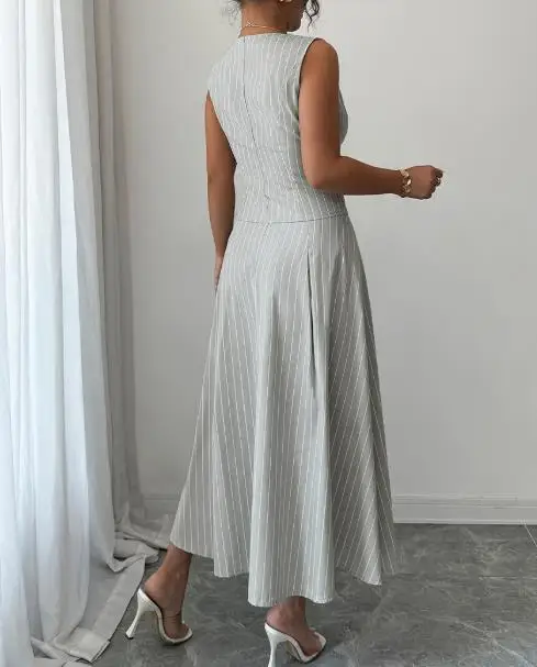 

New Striped Skirt Set for Women Two-Piece Set of Temperament Vest & Skirts Sets Commuting Women's Fashion A-Line Skirt Outfits