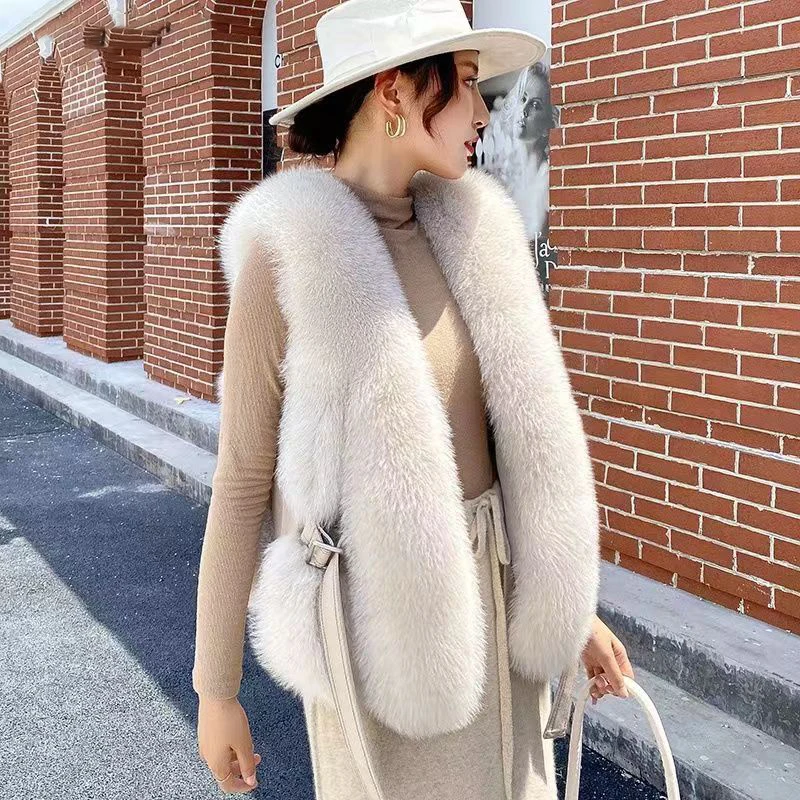 ฤดูหนาวผู้หญิงสั้นขนสัตว์เสื้อกั๊กเกาหลีเข็มขัด Fox Fur Coat เสื้อขนสัตว์เสื้อขนสัตว์และแจ็คเก็ตสตรีเสื้อกั๊ก Zm1106