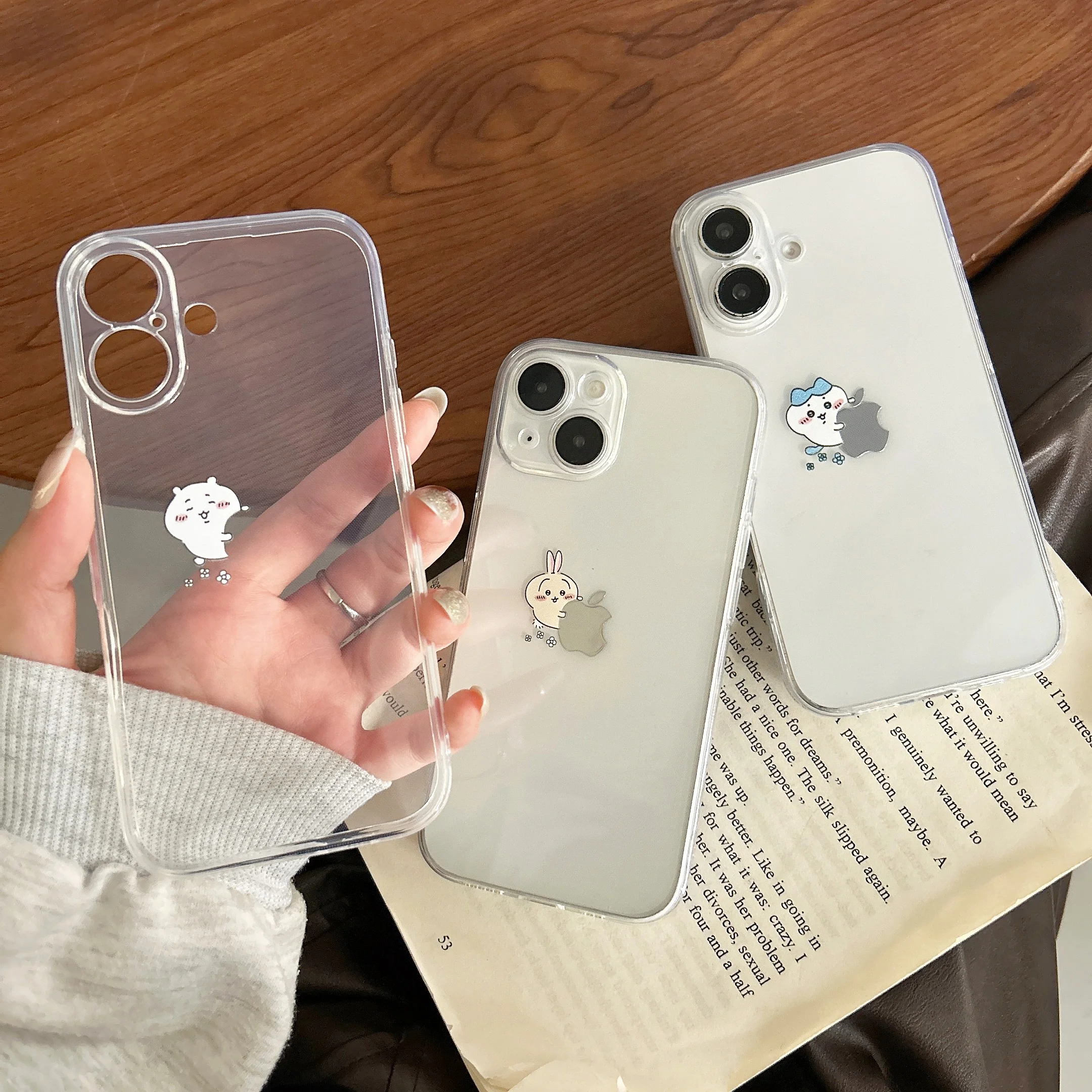 Sanrio usagi chiikawa Hug Apple Cartoon Cute Phone Case For iPhone 16 15 14 13 12 11 Pro Max XS Max 7 8 Plus MINI Y2K Luck Cover