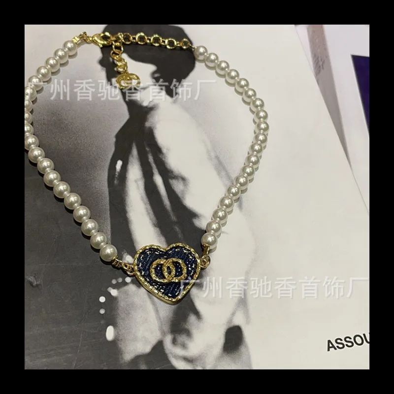 القرون الوسطى Xiaoxiang الدنيم الأزرق الخوخ القلب اللؤلؤ قلادة الكلاسيكية الفرنسية خمر تنوعا سلسلة الترقوة النساء #4