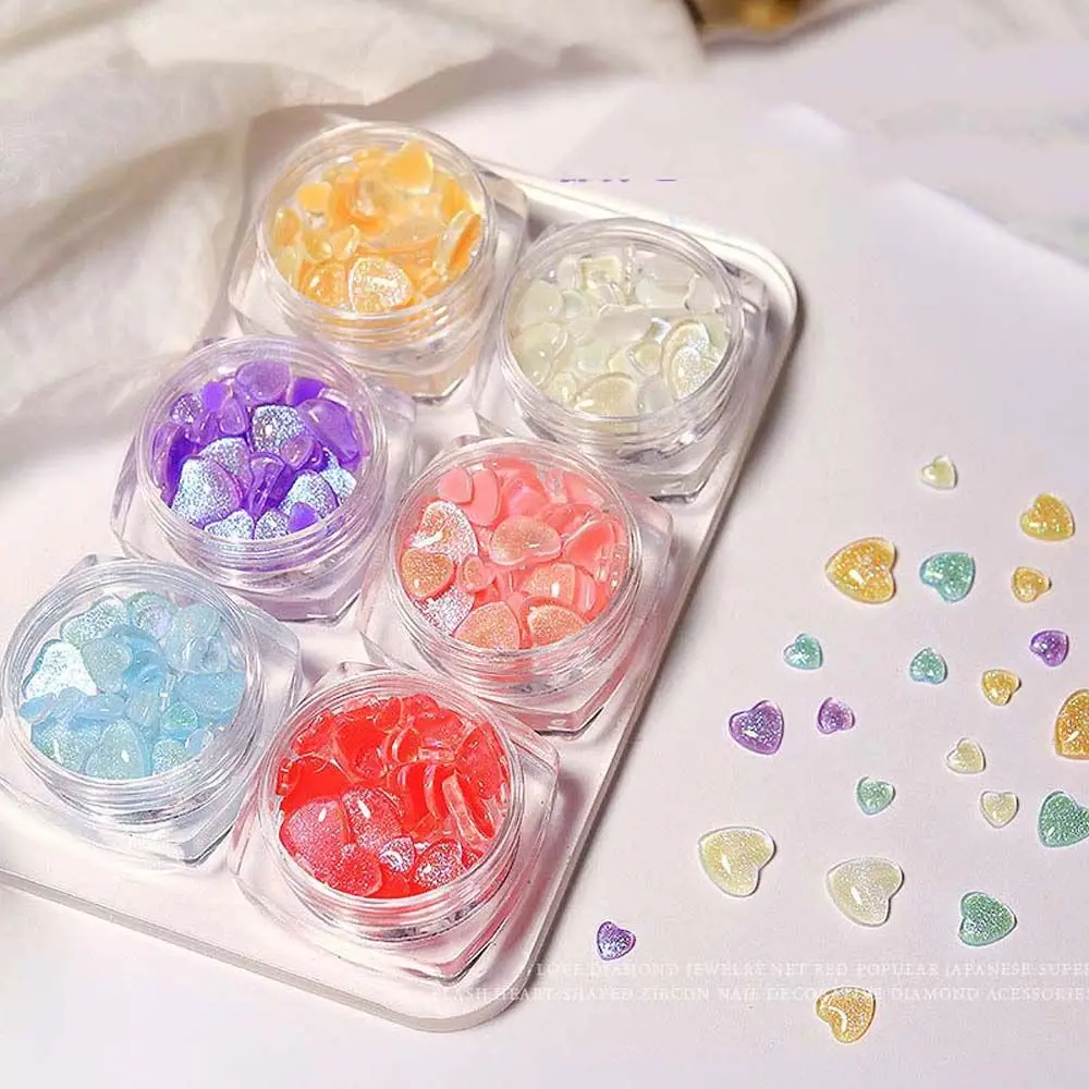 

Stones Craft Glitter Love Heart 3D Nail Art Decoration Aurora Love Heart Nail Charms Crystal Nail Ornaments Nail Art Jewelry