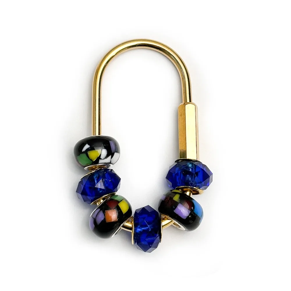 Simple and Fashionable Three-dimensional Heart-shaped Bead Mountain Buckle Car Keychain Bag Pendant Exquisite Decoration