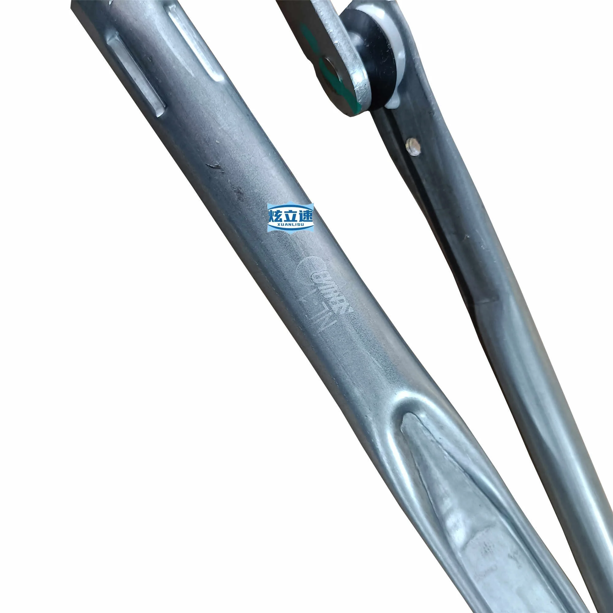 Geely Global Hawk GX7 British SX7 Vision X6 front wiper linkage wiper push rod