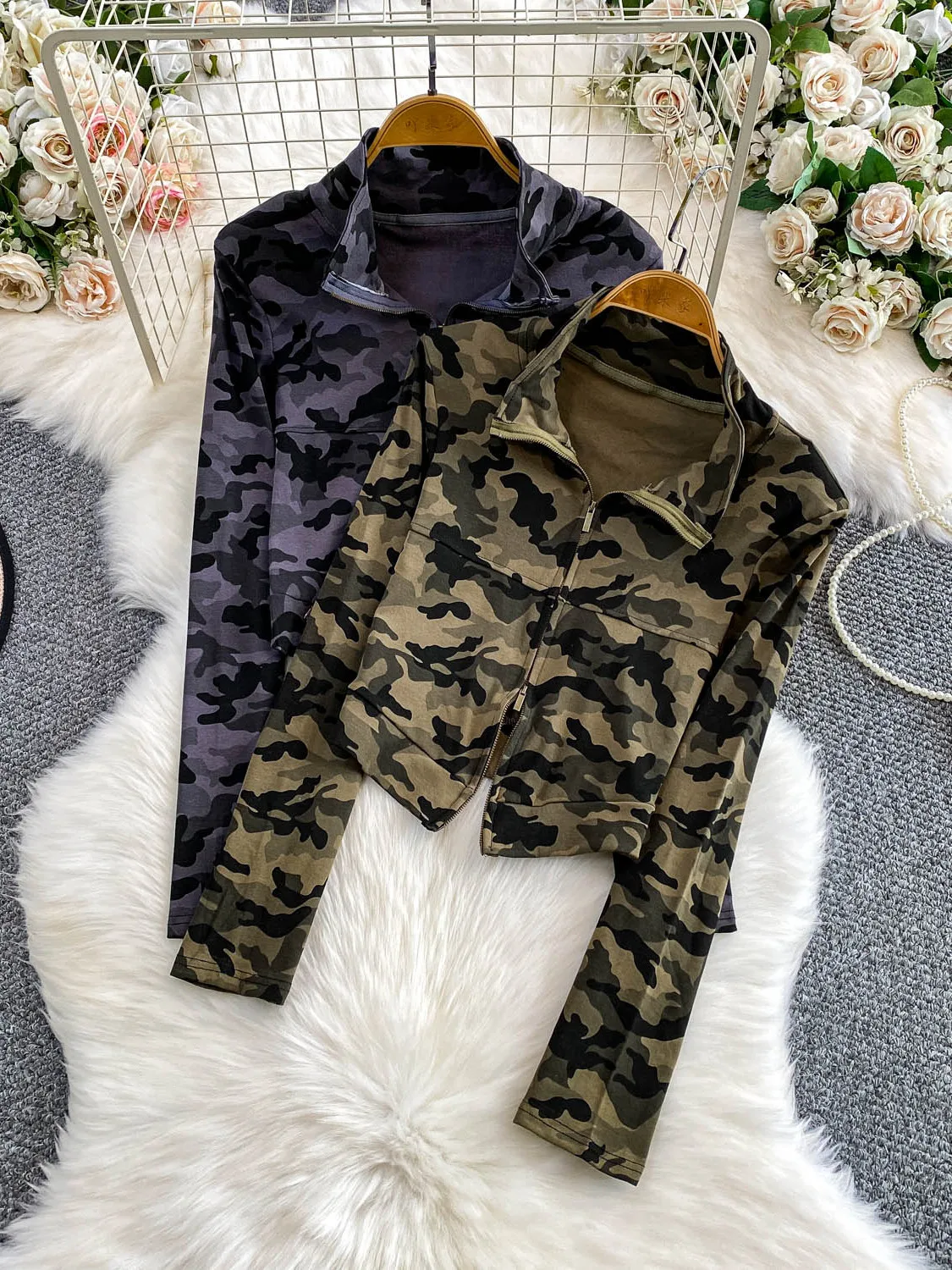 Damska kurtka w stylu retro z amerykańskim kamuflażem, jesienno-zimowa, codzienna, z podwójnym zamkiem błyskawicznym, o długości ort, chroniąca przed słońcem.