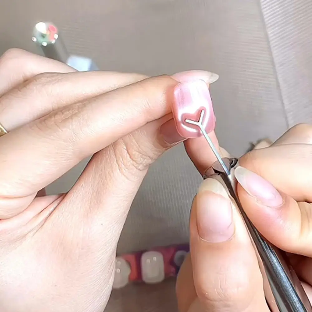 Nail Art Magnets Paper Clips Cat's Eye Magnets Iron Wire Magnets Tools Heart-shaped Wearable Nails Designed For Nail Artist Z6M3 - Detail 1