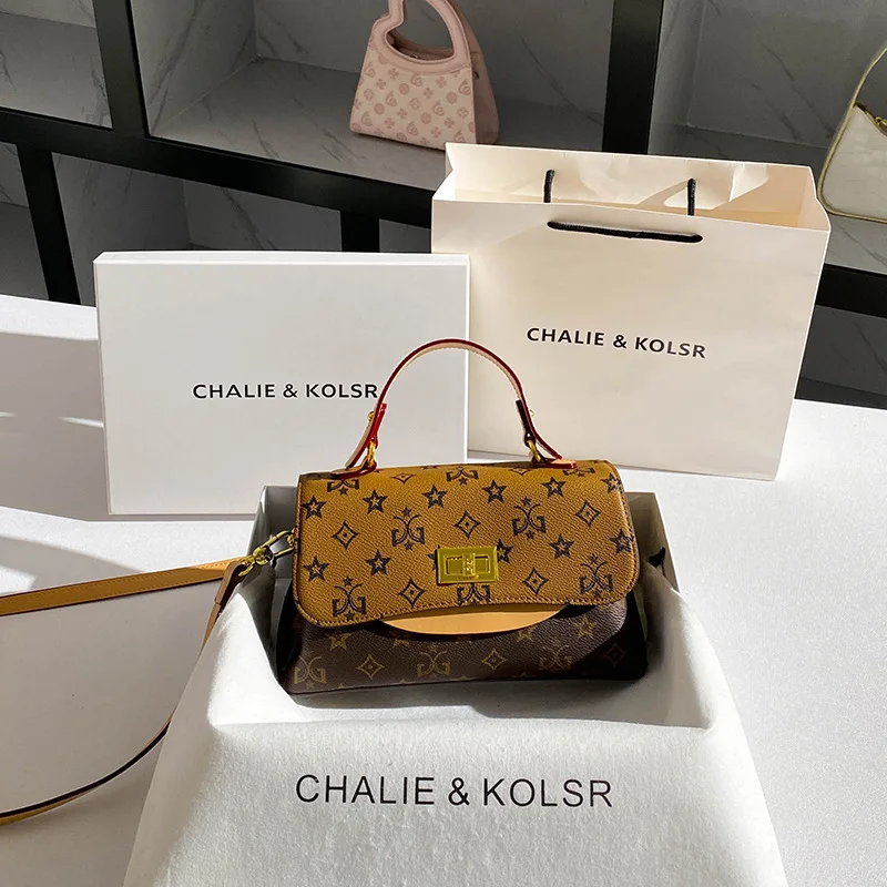 

Stylish Letter Logo Diaper Bag For Women Simple Casual Fashion Crossbody Bag Designer Leather Retro Shoulder Bag Large Tote