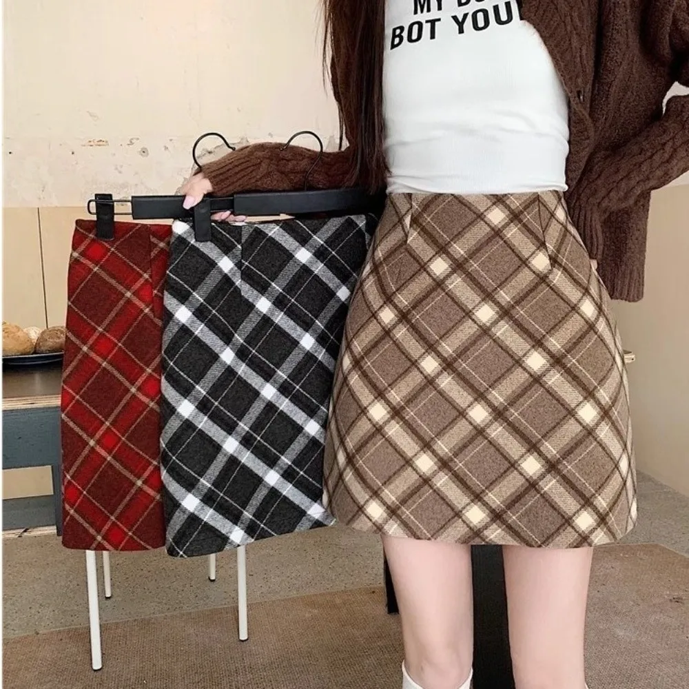 Stylish Retro Plaid Mini Skirt High Waist Bodycon Fit A Line Skirt Woolen Material Plaid Pattern High Waist Skirt Casual Wear