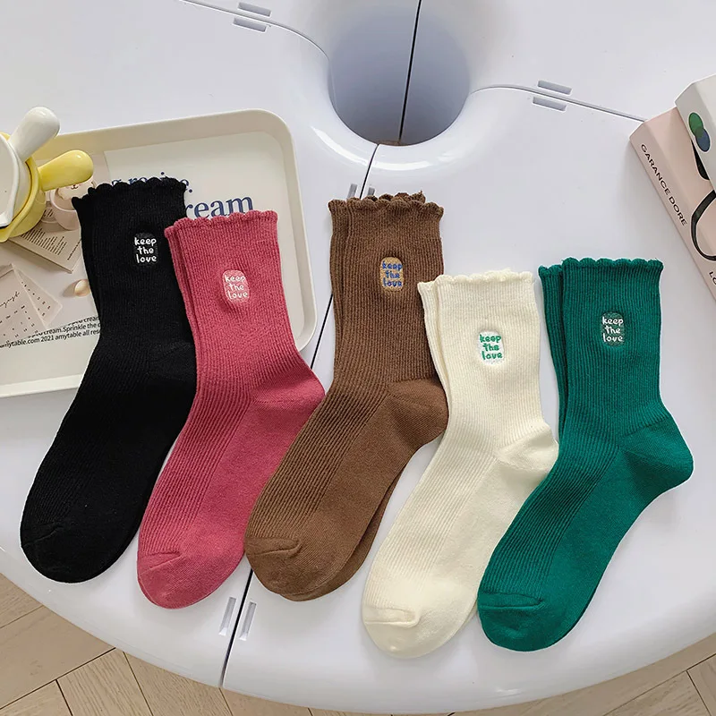 Pure Color Socks Woman Autumn Winter Cotton Middle Tube Women Socks Embroidery Letter Absorb Sweat Cute Socks