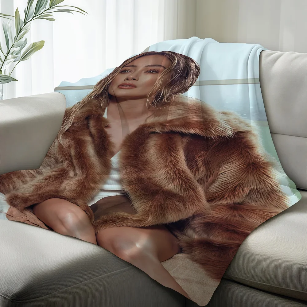Singer H-Hilary Duff Luck Or Something Blanket Suitable For Sofas Beds Offices Cars Outdoor Travel An Ideal Gift For Friends