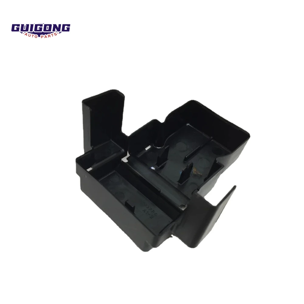 GUIGONG Car Fuse Cover  Positive Terminal Cap for NISSAN Patrol Y62 Infiniti QX80Battery Terminal Cover Accessories