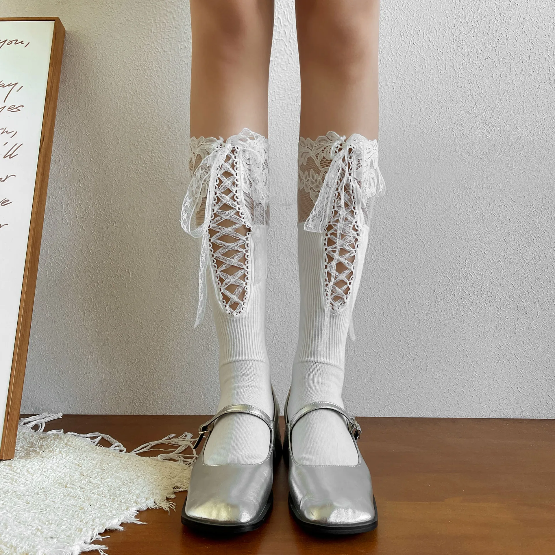 Korean New Ins Sweet Lace Hollow Out Cotton Socks Splicing Unique Tie Y2K Hot Girl Short Socks Commute Women Slouch Socks