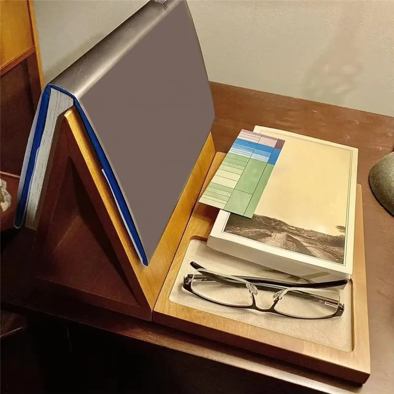 ขายด่วน-ที่วางหนังสือไม้ ที่วางหนังสือไม้รูปสามเหลี่ยม ที่วางหนังสือบนโต๊ะกาแฟ ชา สำหรับคนรักหนังสือ ตกแต่งโต๊ะในห้องนอน
