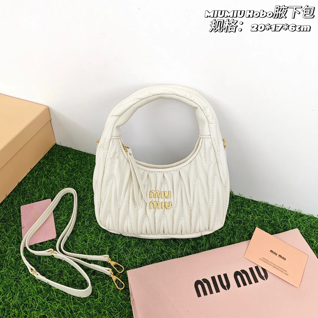 MIU MIUMiu Wander metal lettering logo zipper quilting Napa
